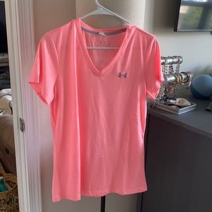 Under armor v neck